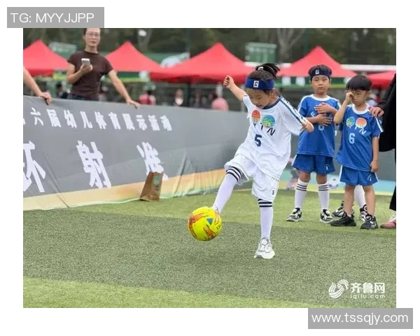 全面聚焦足球运动员成长轨迹展现竞技精神与拼搏传奇故事非凡风采